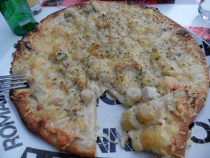 Excellente pizzeria à Avignonet "Pizzas REG" surtout celle aux coquilles Saint-Jacques !