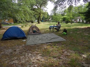 Nous sommes bien installés au camping de la Hure où les propriétaires nous ont réservé un bon accueil !